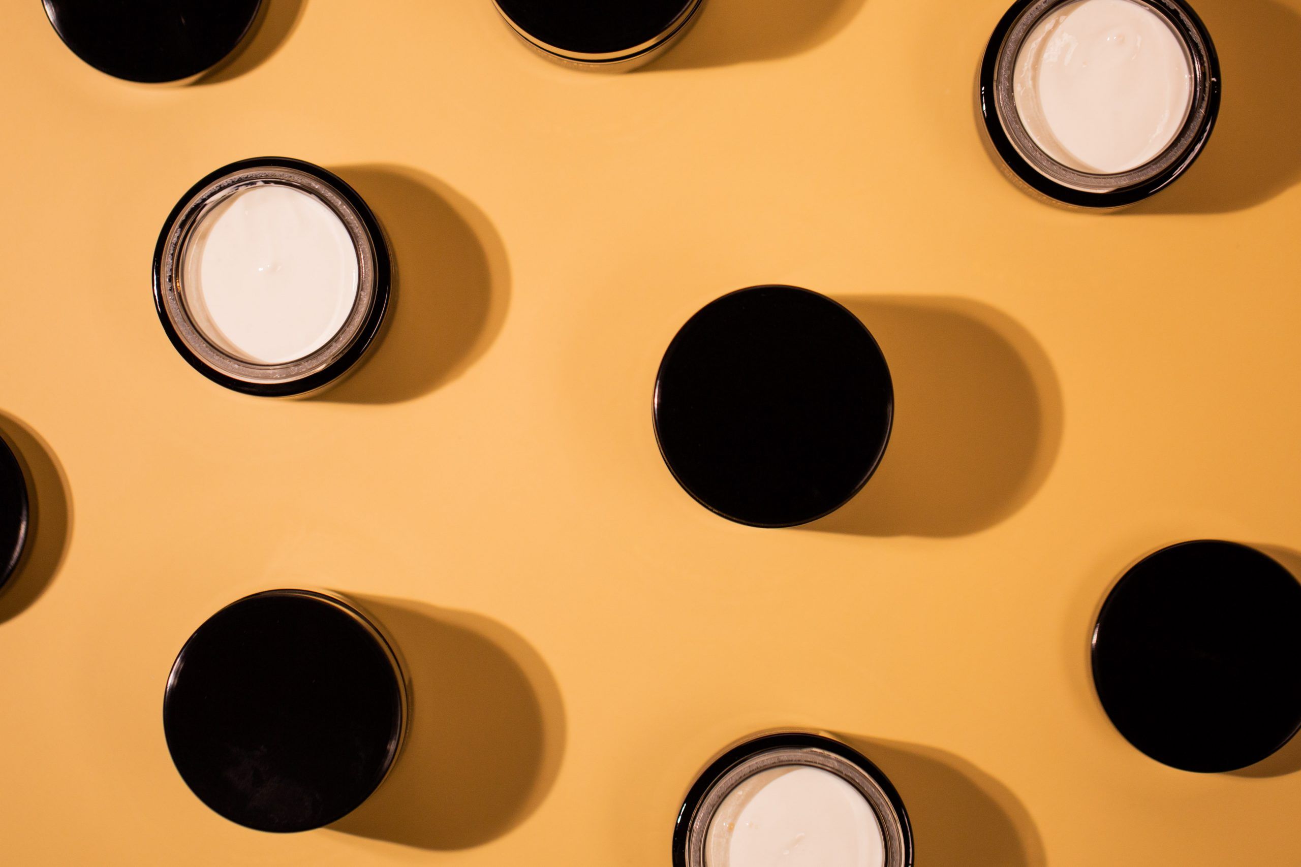 Black Radiance combina activos como Karité, Baobab y Moringa con otros aceites esenciales